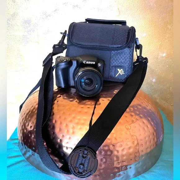 Canon Digital Camera 🎥
