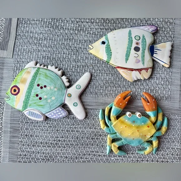 Colorful Fish and Crab Wall Decor Set