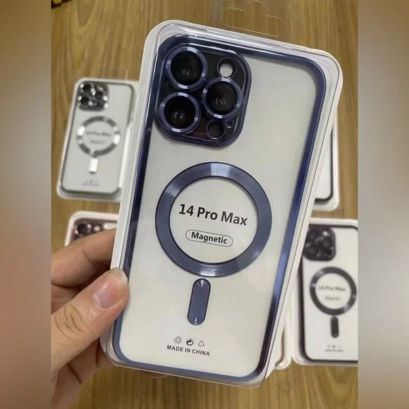 Magnetic Clear Case for 14 Pro Max
