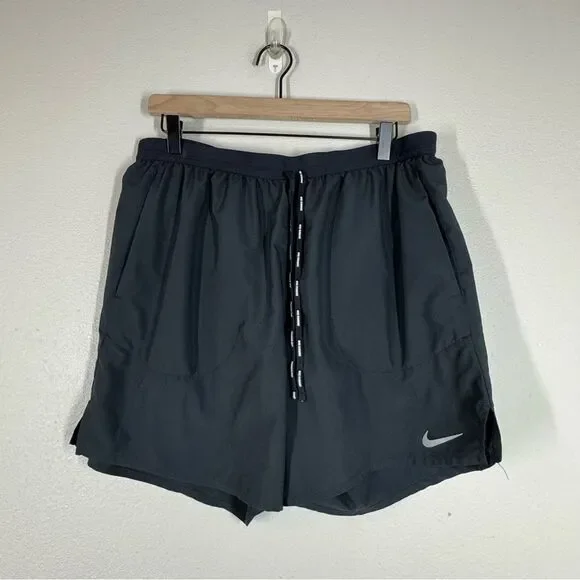Nike Men's 7” Flex Stride Black Reflect Running Shorts Gym Sporty Size XL CJ5459