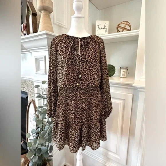 Michael Kors Pleated and Flared Georgette Dark Camel Dress Size XS