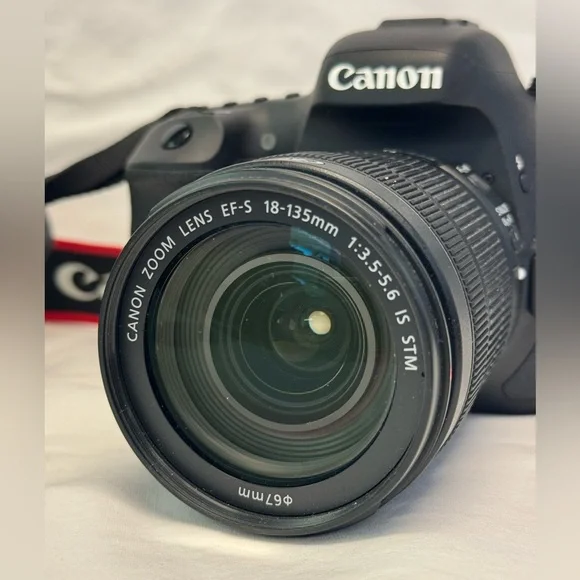 Canon Mark II 7 D. Like new.
