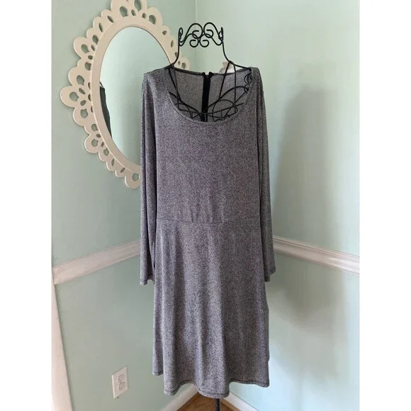 Michael Kors Long Sleeve Dress - Black‎ White- Size 1X - Back Zip