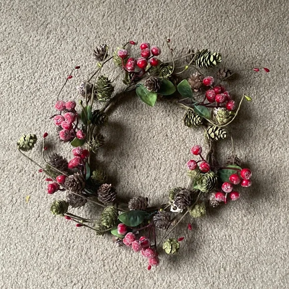 Pinecones, Frosted Berry Wreath