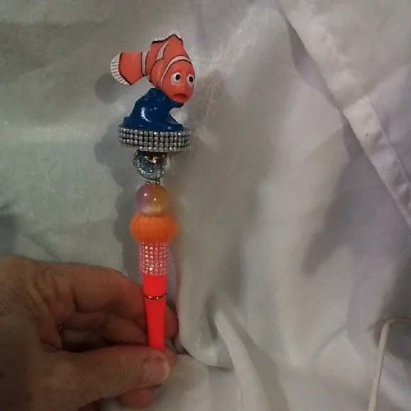 Decorative Orange Nemo Fish-Themed Aquarium Ornament