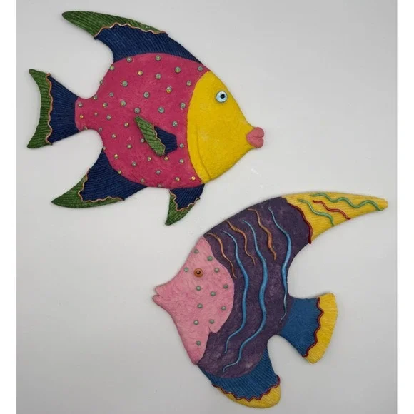 2 Pc Vtg Neon Resin Fish Wall Hangings Decor Fun Retro Tropical Ocean Beach
