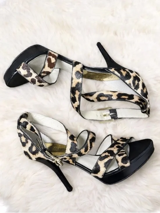 Michael Kors Evie Hair Calf Cheetah Print Platform Sandals Stilettos Heels Sz 6