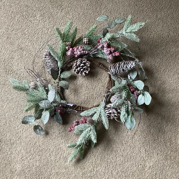 Wreath with Glitter Berries and Pinecones