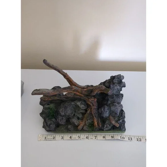 aquarium Driftwood on Rock polyresin decoration