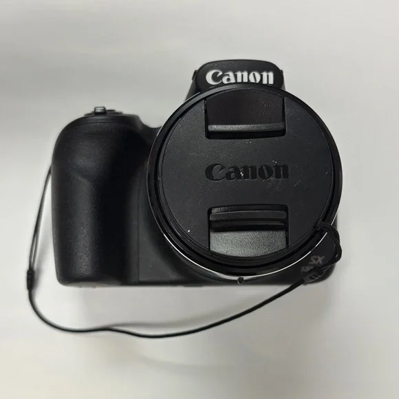 Canon SX530 Black Digital Camera with Lens Cap