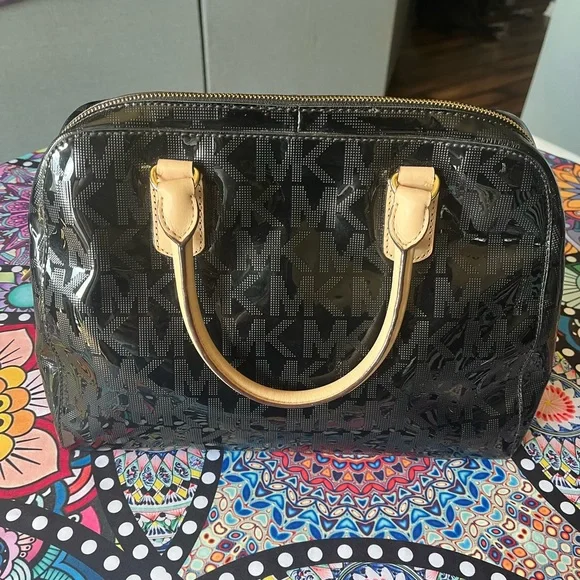Black Michael Kors