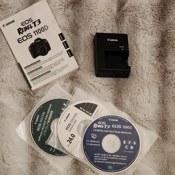 Canon EOS 1100D Black Camera Set