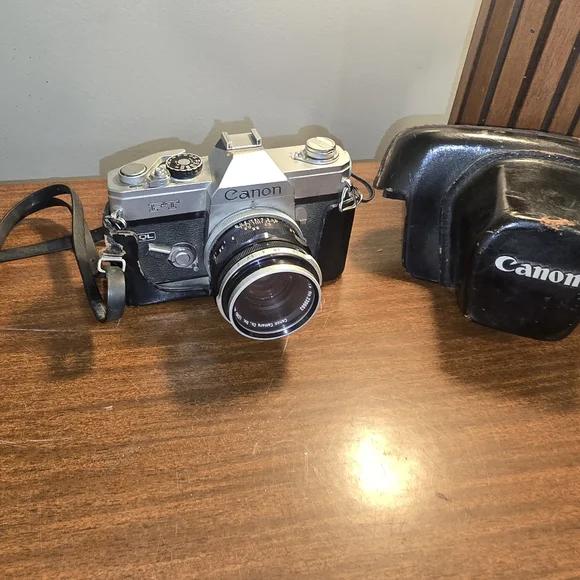Canon FT QL 35mm Film Camera With 50mm f/1.8 Lens