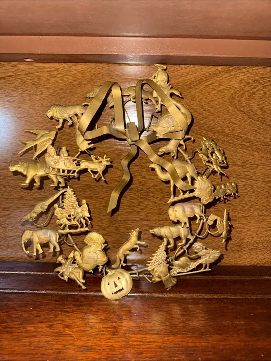 Vintage Dresden Brass Petite All Holiday Season Wreath