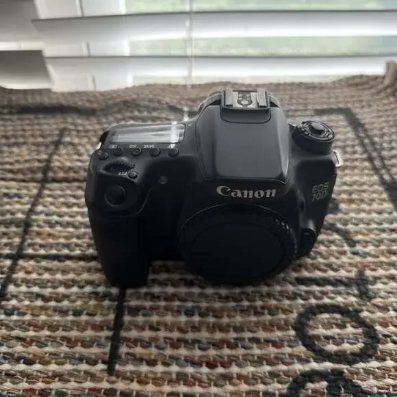 Canon EOS 70D 20.2 MP Digital SLR Camera Body Only