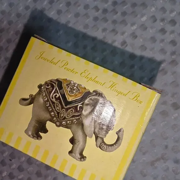CHERISHED TREASURE JEWELED PEWTER ELEPHANT HINGED TRINKET BOX LG