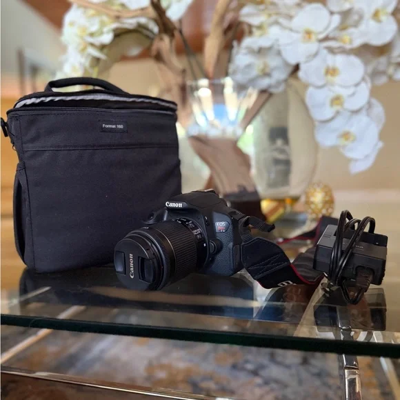 Canon EOS Rebel T5i Digital Camera with Accessories