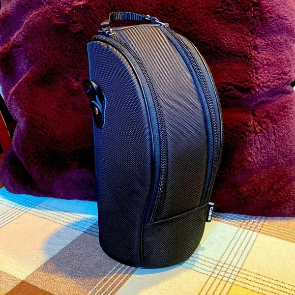 Canon LZ1328 Lens Case Brand New w/o tags​