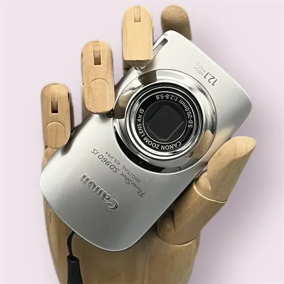 Canon PowerShot SD960 IS Digital Camera | 12.1MP | Silver