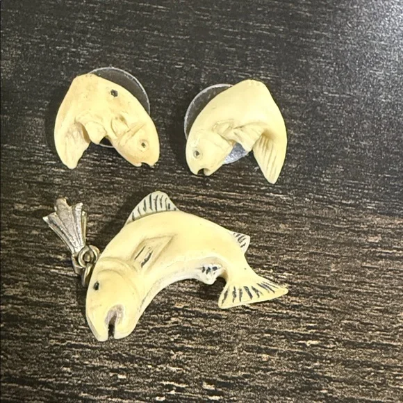 Charming Cream Fish Jewelry Set