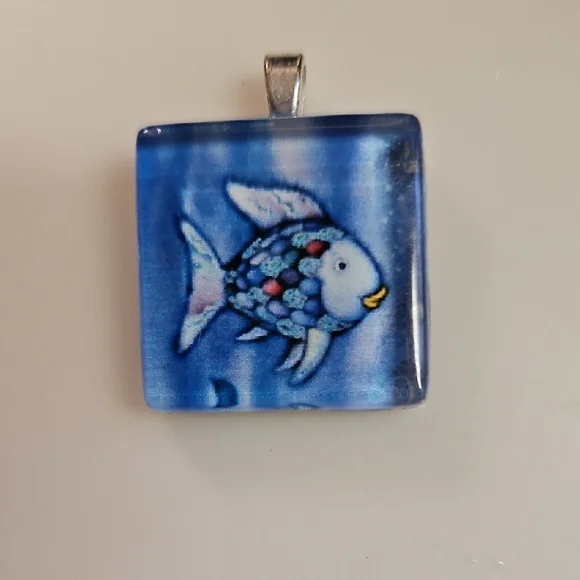 Source Unknown Blue Fish Pendant Charm
