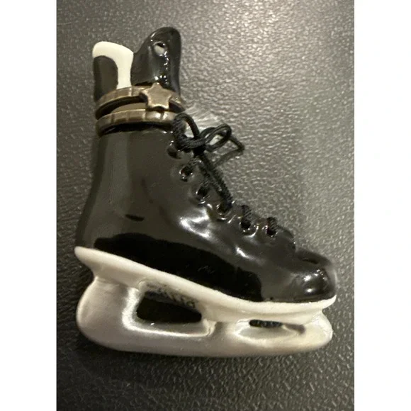 PHN Black Porcelain Ice Hockey Skate Puck Hinged‎ Trinket Pill Box