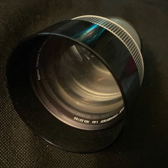 Vintage Canon C8 Tele-Converter with Leather Case