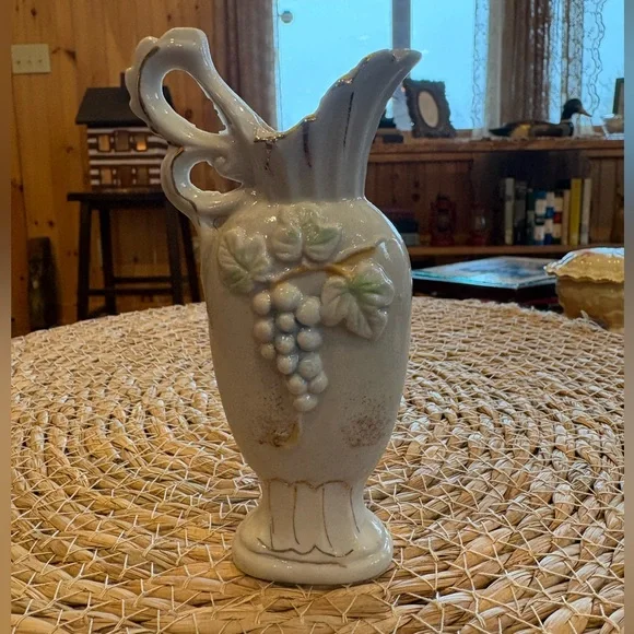 Vintage Japanese porcelain pitcher or decorative bud vase