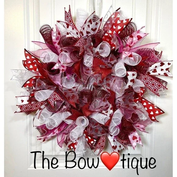 Handmade 22” Valentine’s Day Ribbon Mesh Wreath Hearts in Red & Pink w23