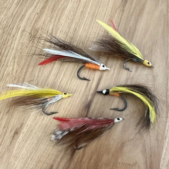 Vintage Handmade Fly Fishing Lures Lot of 5 Feathers & Horse Hair (6)