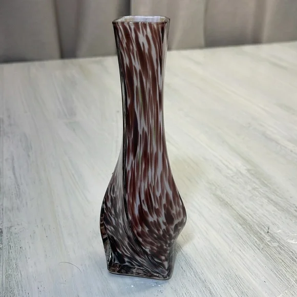 Elegant Vintage Brown & White w/ Hints of Green Art Glass Vase