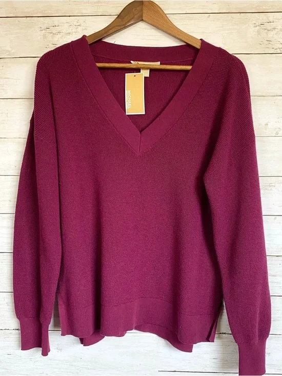 NWT Michael Kors Garnett V Neck Sweater Medium