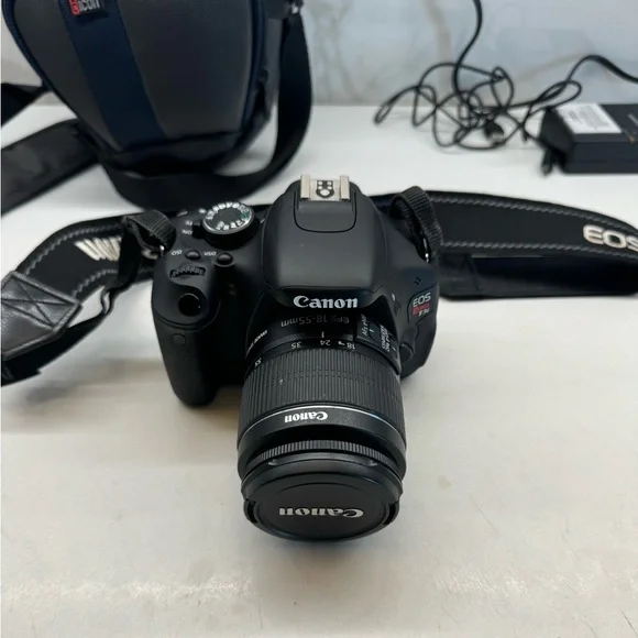 Canon EOS Rebel T3i Digital SLR Camera with EF-S 18-55mm f/3.5-5.6 is Lens