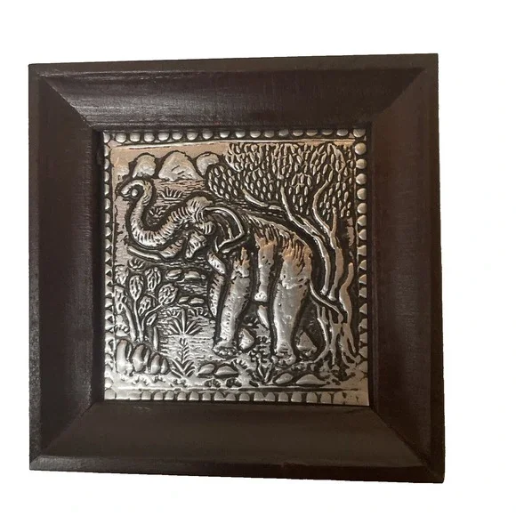 Trinket Tray Elephant Embossed Aluminum and‎ Wood 4