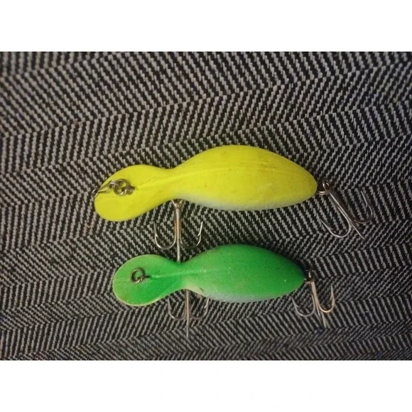 2 VTG Heddon Clatter Tad Rattle Lures Fluorescent Green & Yellow Crawdad 3