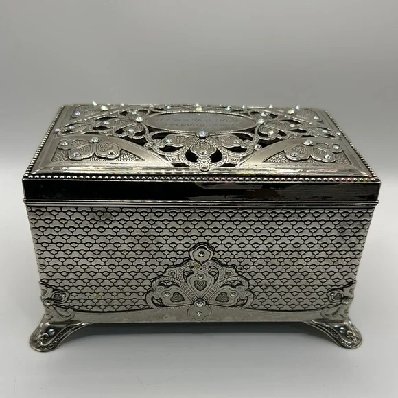 Things Remembered Silvertone Metal Music Jewelry Box Swarovski