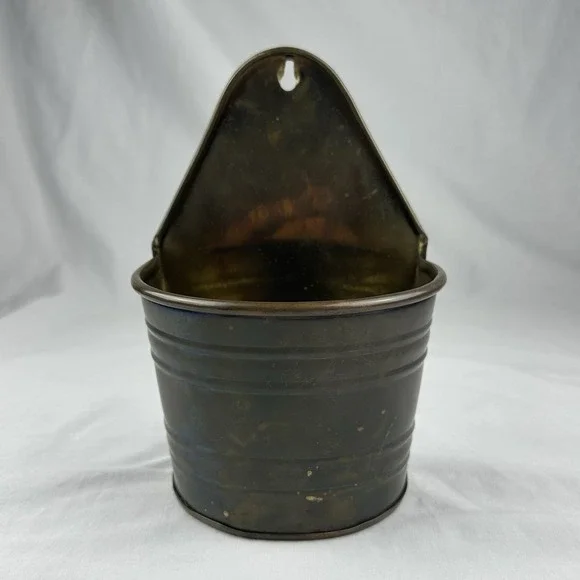 Vintage Brass Tone Wall Pocket Planter Mid Century Grandmillennial Cottagecore