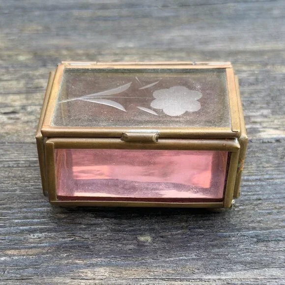 Vintage Via Vermont Etched Flower Pink Lavender Glass Brass Mirror Trinket Box