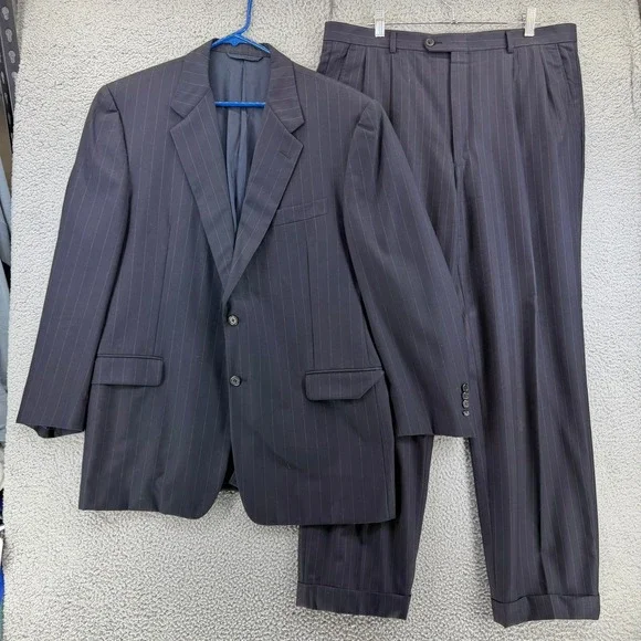 Hickey Freeman Loro Piana Tasmanian Super 120s Navy Pinstripe Suit Men 42R READ