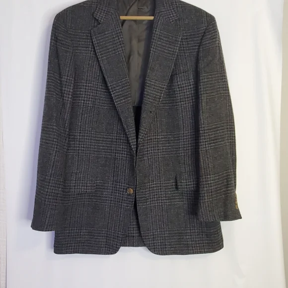 FAIRCLOUGH & CO men's 100% wool blazer, gray with hints of green/blue/maroon
