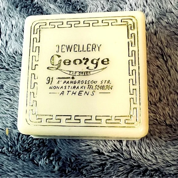 Vintage Jewellery George Box – Athens Greece Monastiraki Shop Display Case