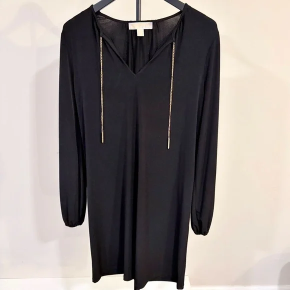 Michael Kors Black Dress S Elegant Sleek Chic Gold Chain Mobwife Lightweight