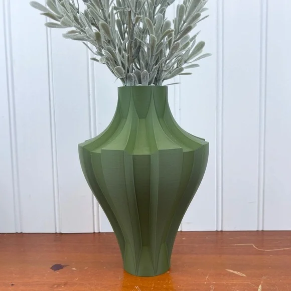 Modern Vase, The Novak Vase, Flower Vase, Dried Flowers