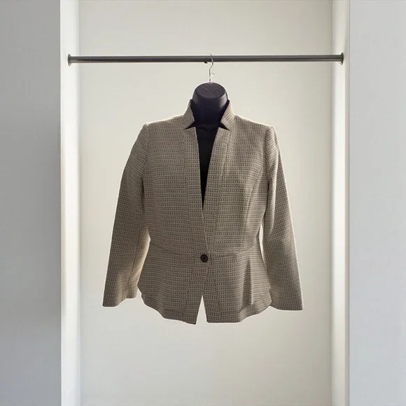 White House Black Market Beige Textured Blazer