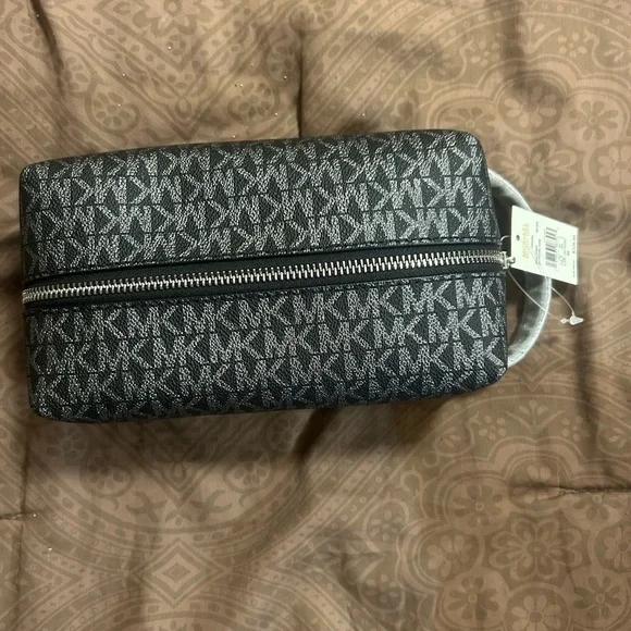 Michael Kors mid travel case