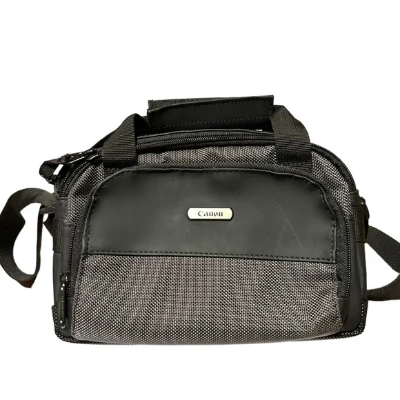 Canon Camera Deluxe Soft Bag Digital Camera Medium Carrying Case Black SC-80