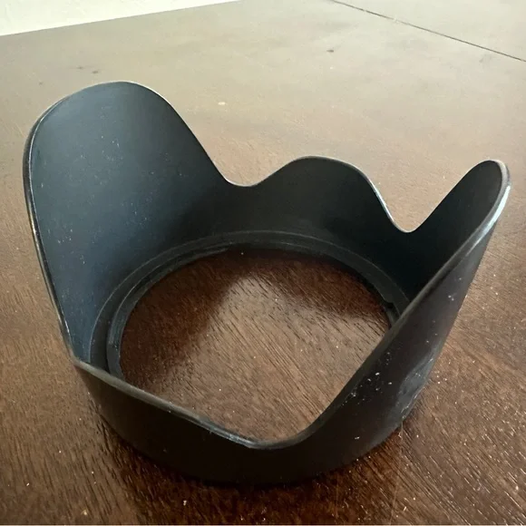 Canon EW-78B11 Lens Hood for EF28-135mm f/3.5-5.6 IS USM Lens, Japan