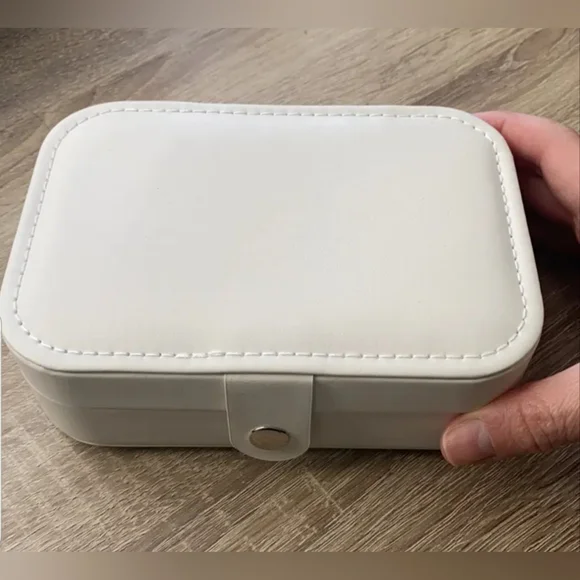 - Larger Mini Travel Jewelry Box II - New - White