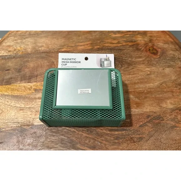 U‎ Brands Magnetic Mesh Mirror Cup, Sage Color