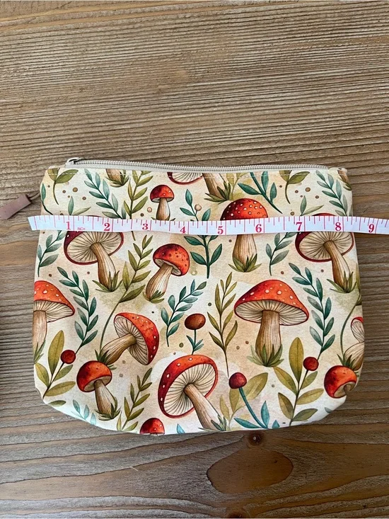 Handmade Mushroom Travel & Cosmetic Zipper Pouche
